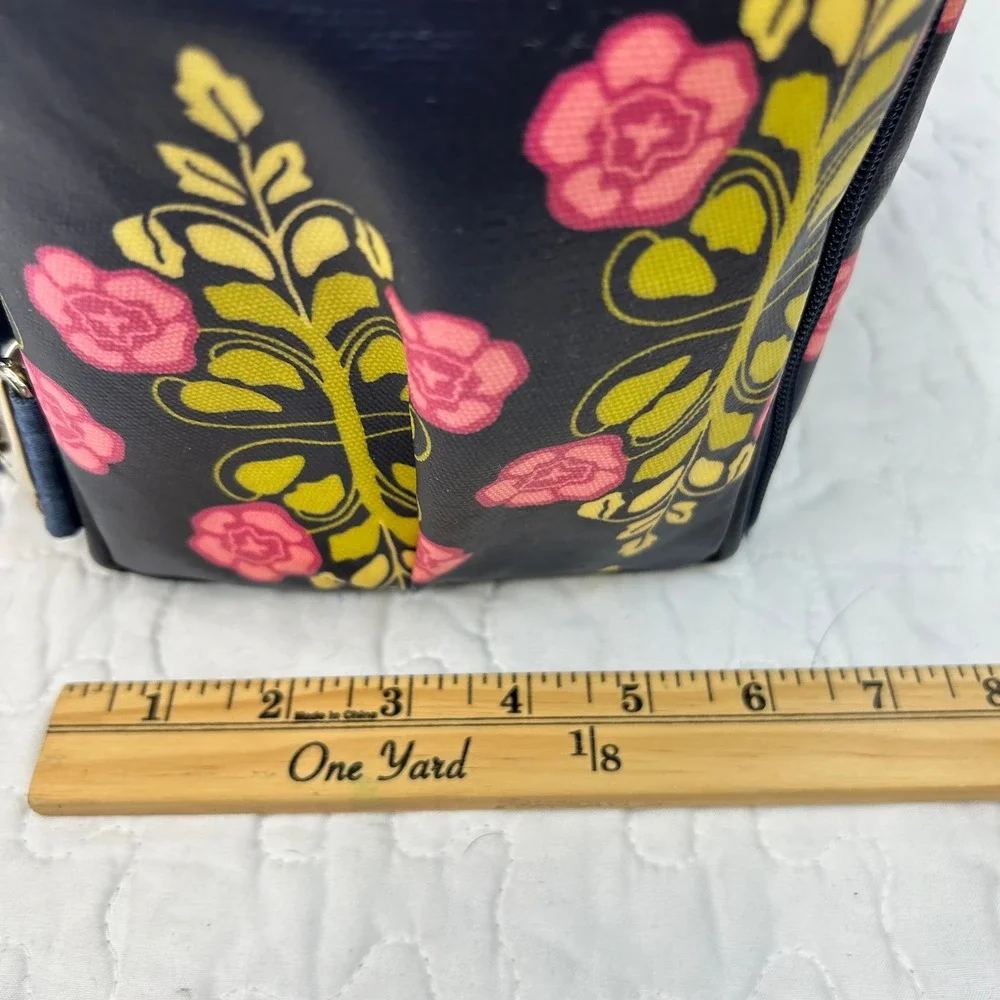 Petunia Pickle Bottom Seville Backpack Diaper Bag Navy Pink Floral Glazed Canvas